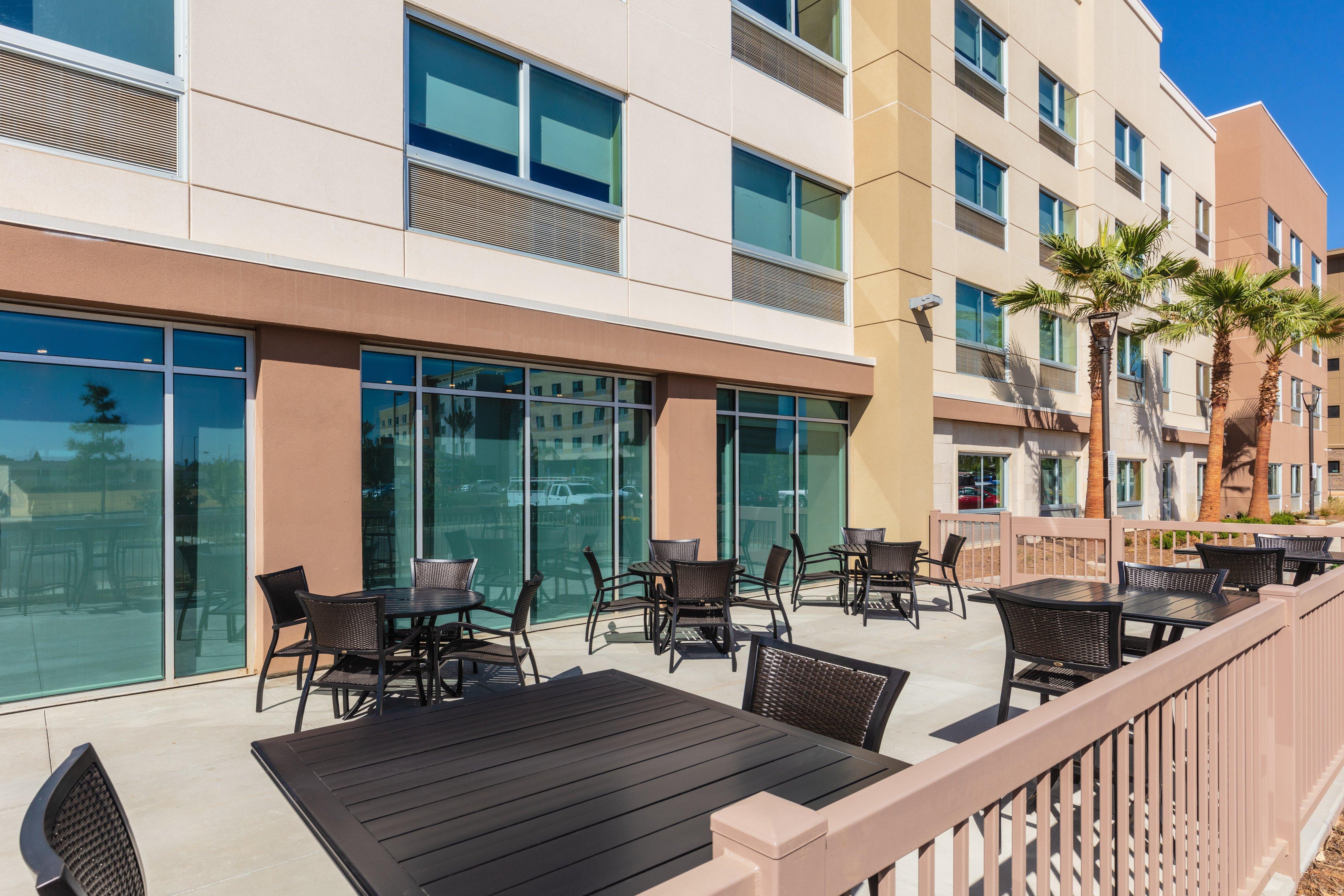 Holiday Inn Express & Suites - Moreno Valley - Riverside By Ihg Luaran gambar